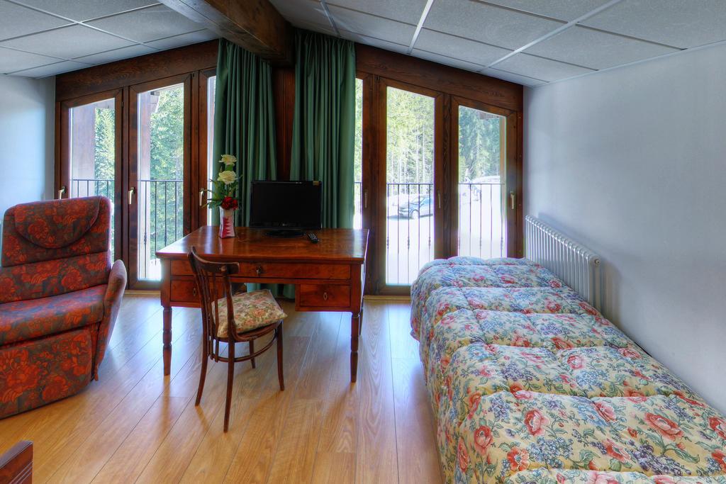 GH Hotel Fratazza San Martino Di Castrozza Camera foto