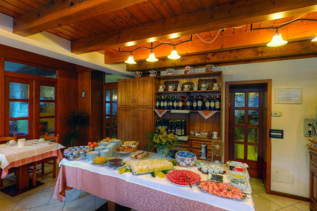 GH Hotel Fratazza San Martino Di Castrozza Camera foto